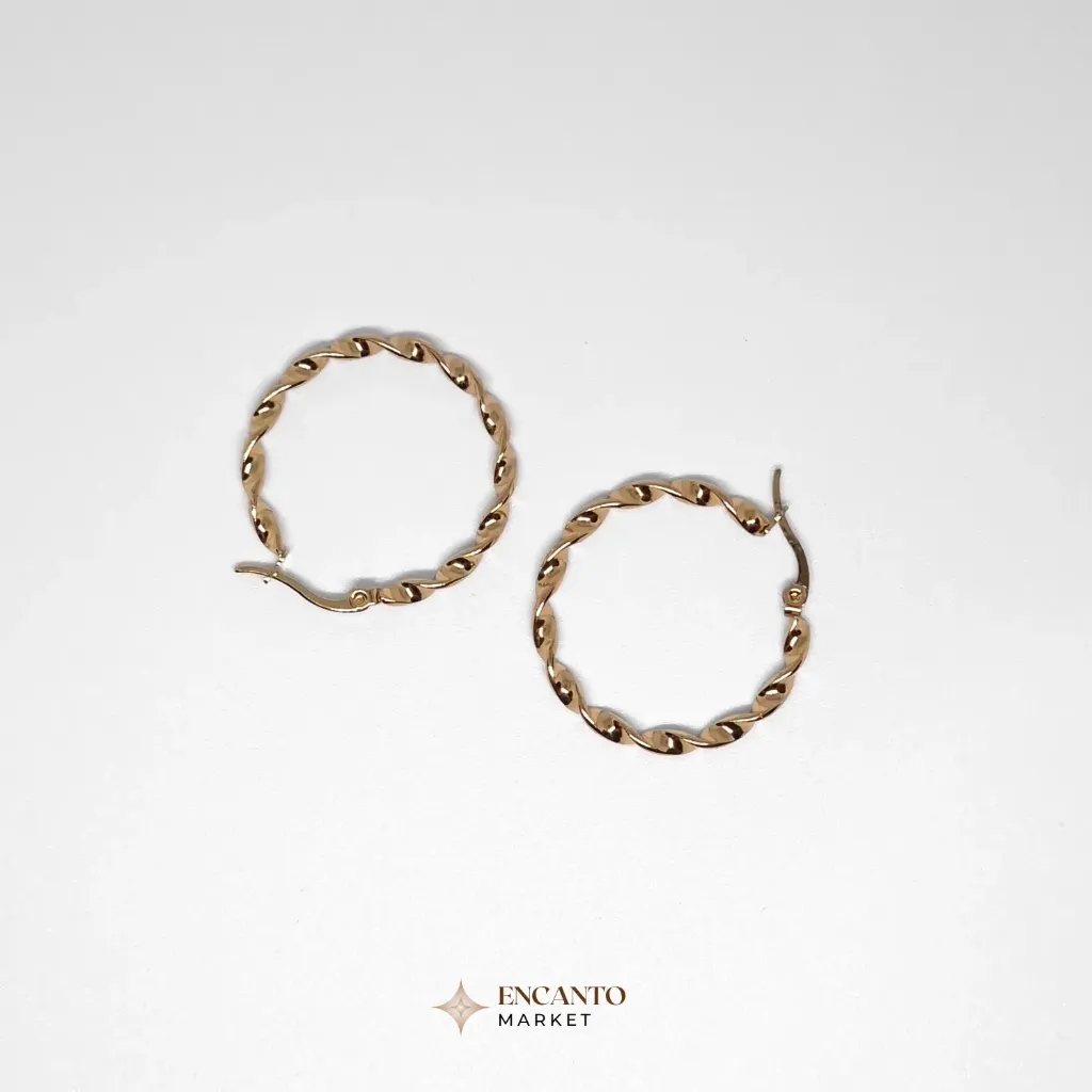 Aretes de aro estilo francés