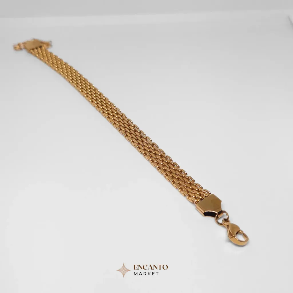 Pulsera de hebras entrelazadas