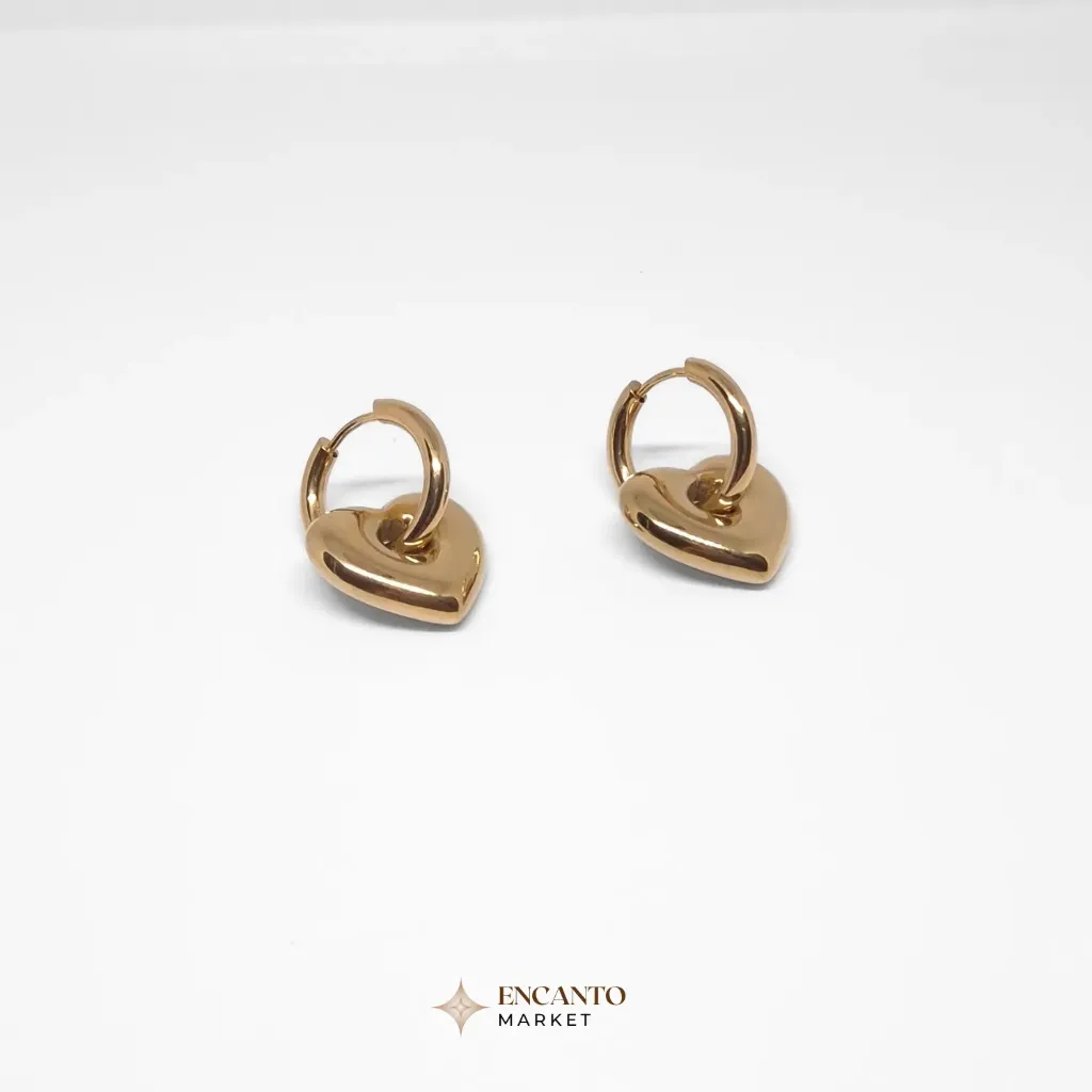 Aretes con corazon colgante