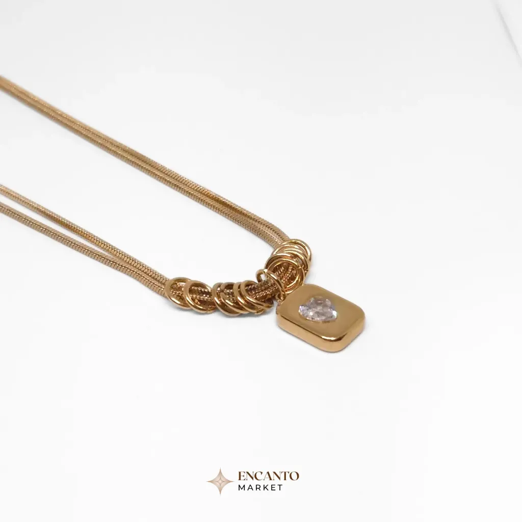 Collar de cadena de serpiente de dos capas con colgante