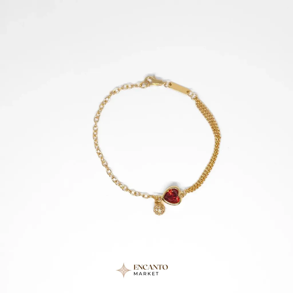 Pulsera con dije en forma de corazón