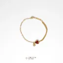 Pulsera con dije en forma de corazón